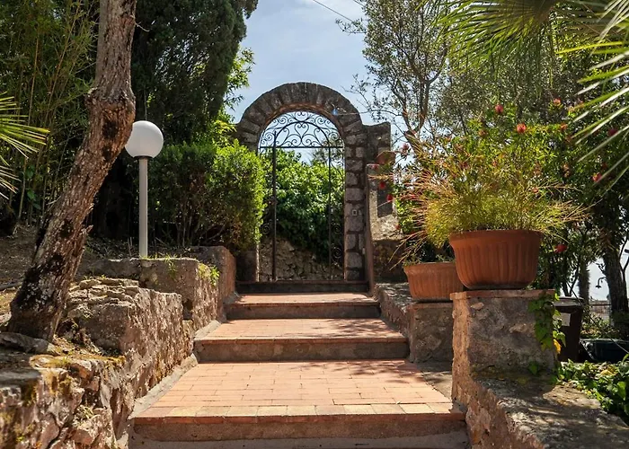 Bed & Breakfast Donna Carolina Capri