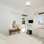 Bed & Breakfast Donna Carolina Capri 4*