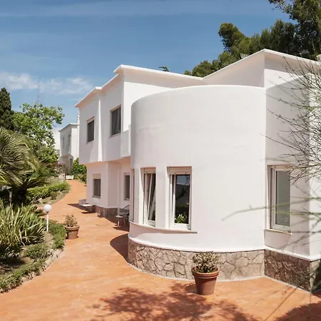 Donna Carolina Capri Bed & Breakfast