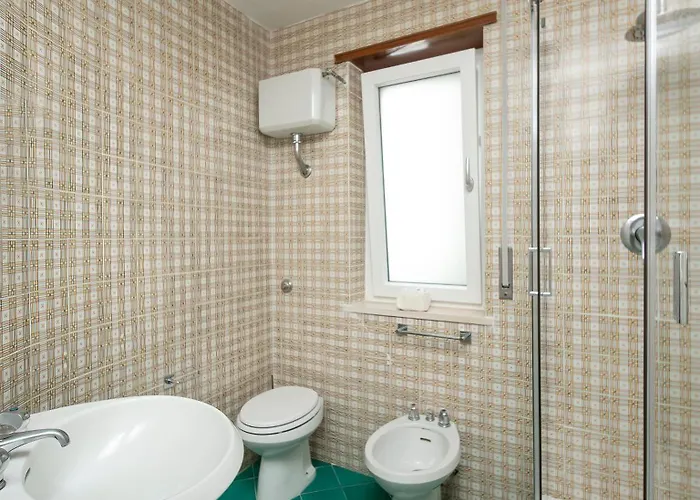 Donna Carolina Capri Anacapri (Isola di Capri)